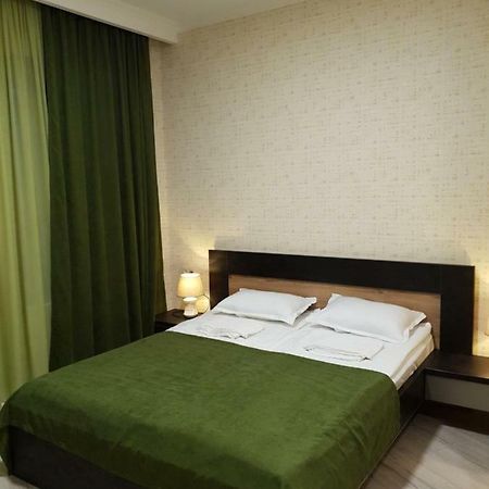 Mtacminda Apartment Tbilisi Esterno foto